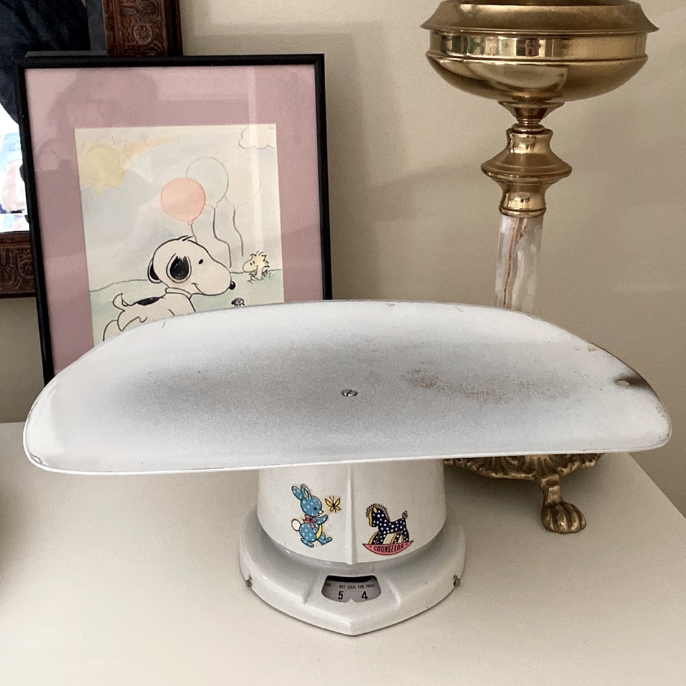 Vintage COUNSELOR Baby Scale